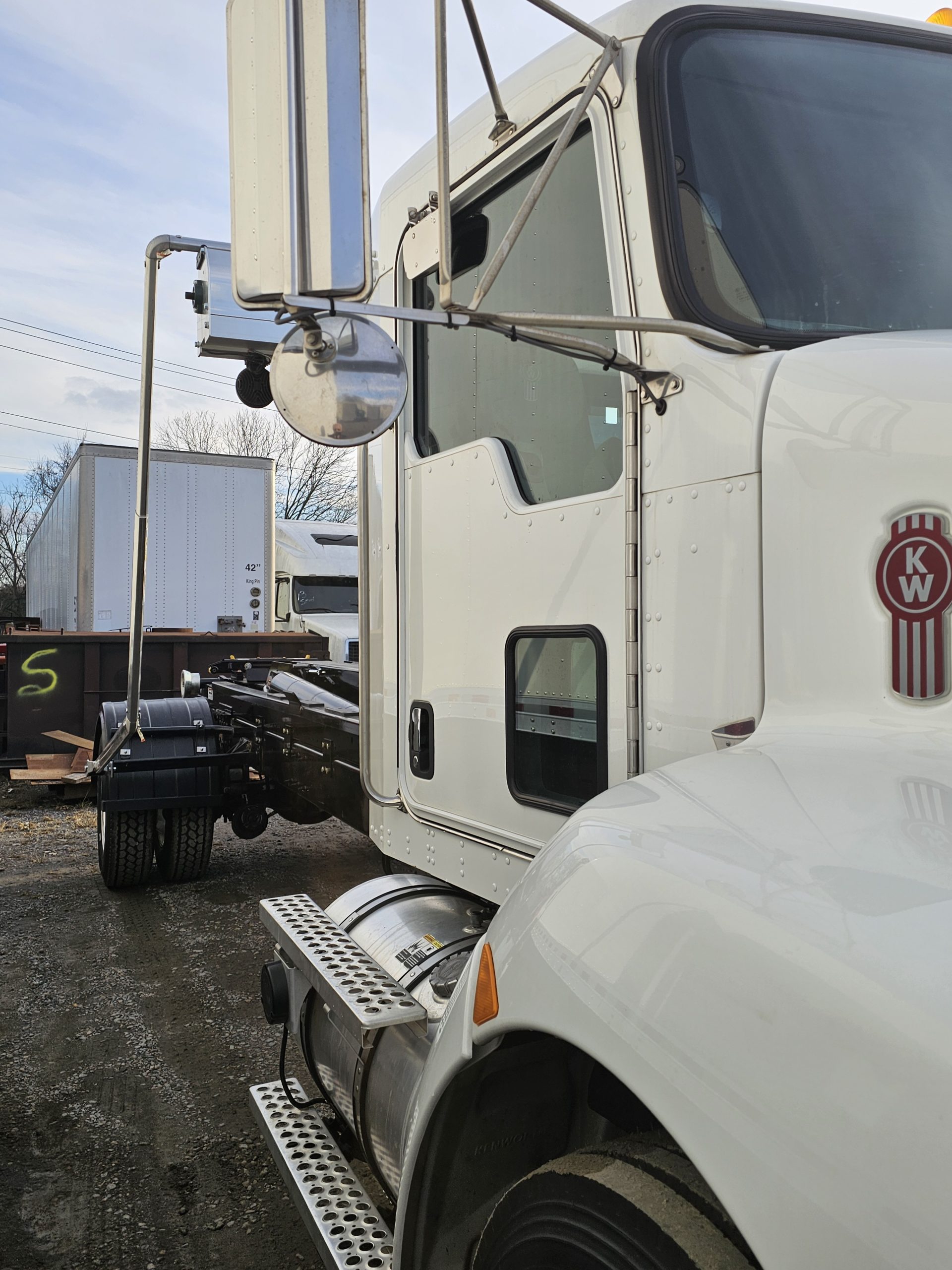 2020 KENWORTH T370 2020 KENWORTH T370 - image 4 of 6